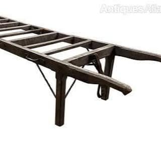 Funeral Bier (Arthi)